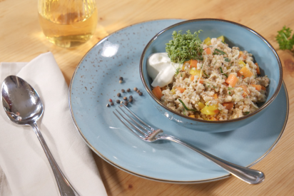 Gerösteter Buchweizen mit Emmentaler und Sauerrahm