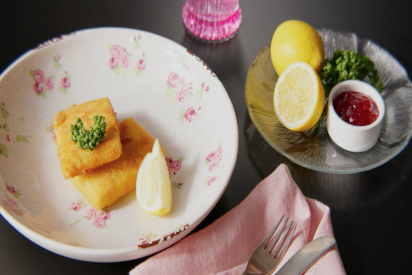 Panierter Grillkaese