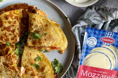 mozzquesadillas.jpg