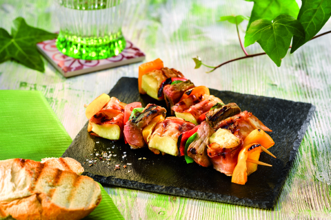 Spieß mit Grillkäse Header
