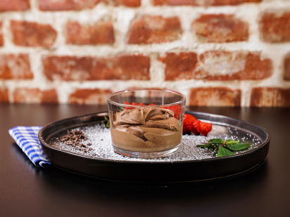 Bild zeigt Mousse au chocolat mit Schärdinger CremiG